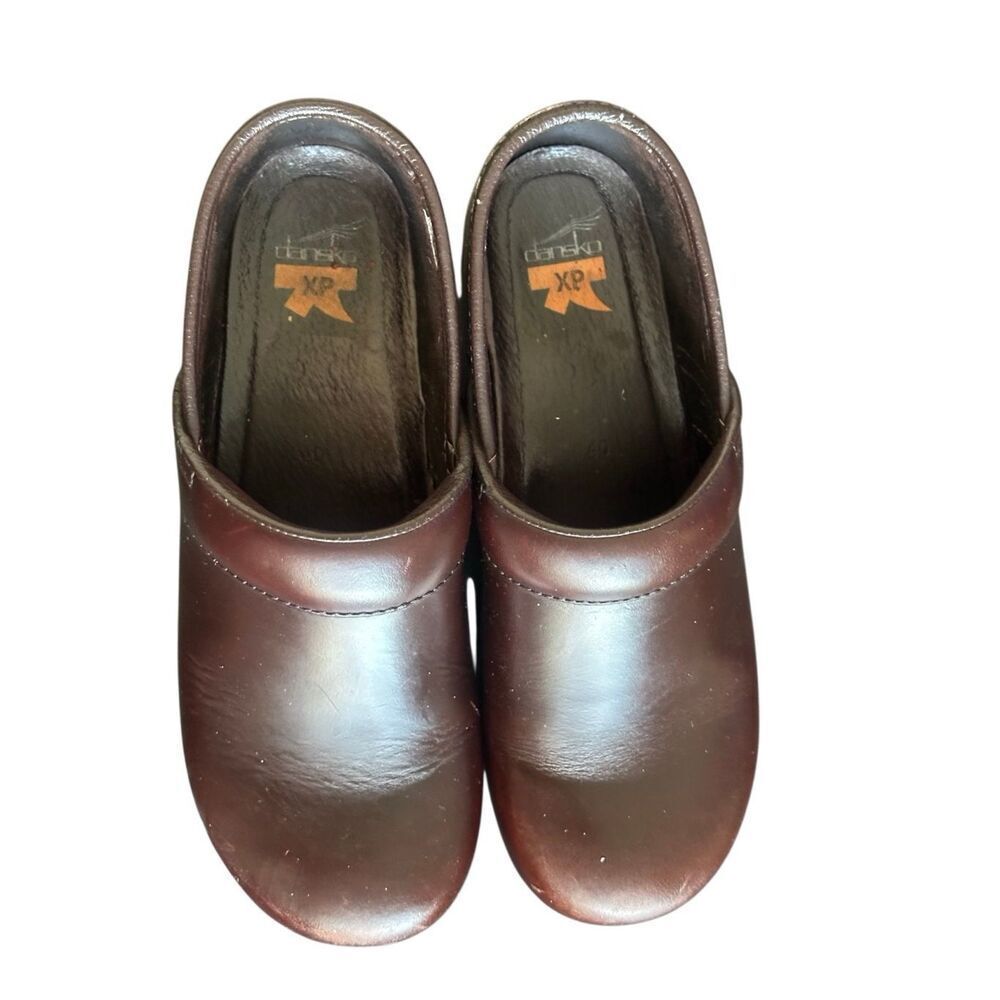 Dansko XP Brown Clogs Size 40  US 9.5-10